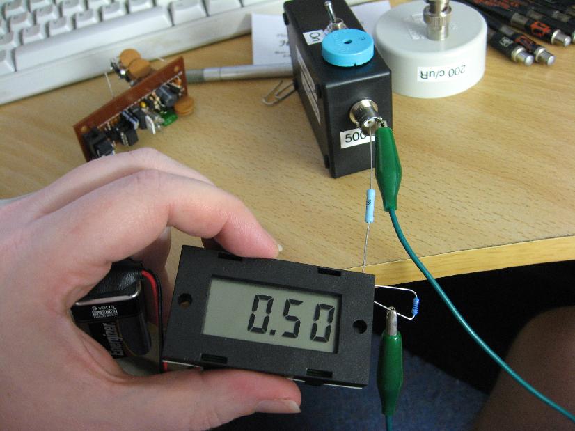 Measuring the output voltage