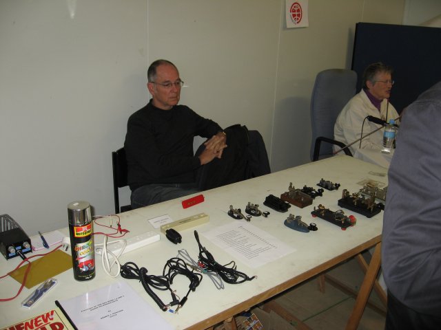 Morse Keys Display
