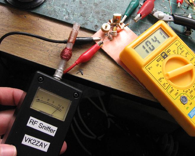 Sniffing a 50 MHz 10 dBm Oscillator